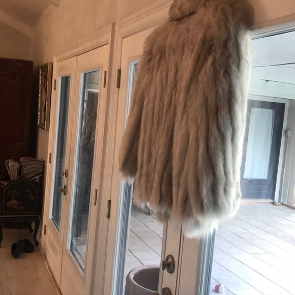 Fur coat - Picture 7 of 7